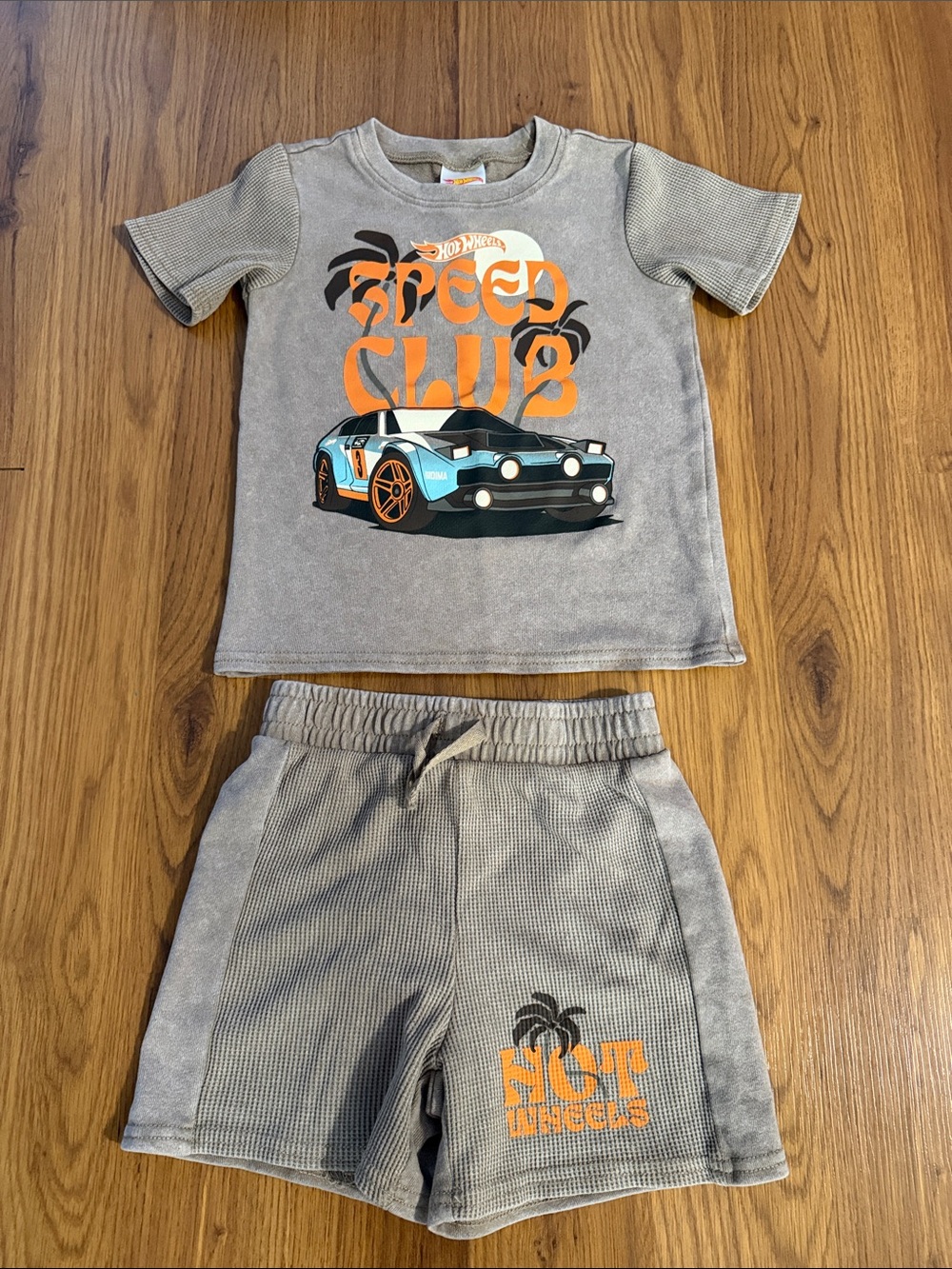 Kids' Gray 'Speed Club' Tee & Shorts Set